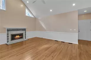 915 Chipley Ct, Marietta, GA 30062 - Photo 10
