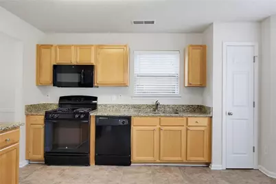 1022 Balsam Wood Trail, Villa Rica, GA 30180 - Photo 6