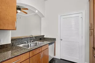 3445 Stratford Rd NE, Atlanta, GA 30326 - Photo 8