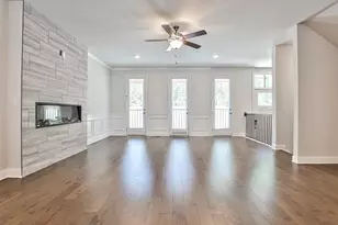 4274 Sand Pine Alley, Doraville, GA 30360 - Photo 2