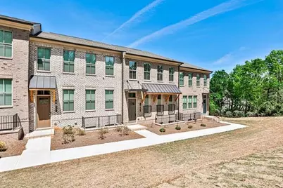 4274 Sand Pine Alley, Doraville, GA 30360 - Photo 1