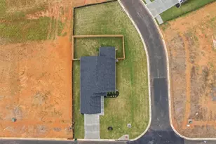358 Oakleigh Dr, Calhoun, GA 30701 - Photo 26