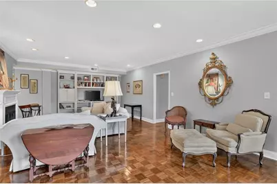 2734 Peachtree Road NW #A201, Atlanta, GA 30305 - Photo 4