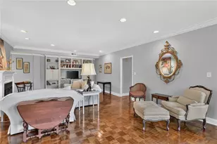 2734 Peachtree Rd NW, Atlanta, GA 30305 - Photo 4
