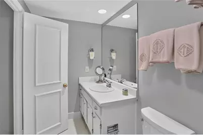 2734 Peachtree Road NW #A201, Atlanta, GA 30305 - Photo 14