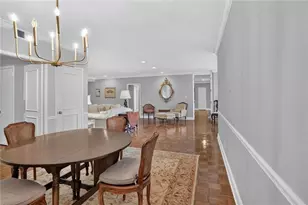 2734 Peachtree Rd NW, Atlanta, GA 30305 - Photo 6