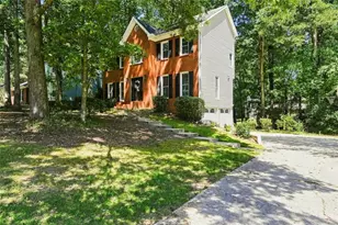 1240 Wynford Colony S W, Marietta, GA 30064 - Photo 2