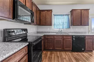 337 Darling Ln, Pendergrass, GA 30567 - Photo 10