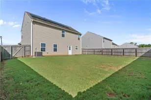 337 Darling Ln, Pendergrass, GA 30567 - Photo 2