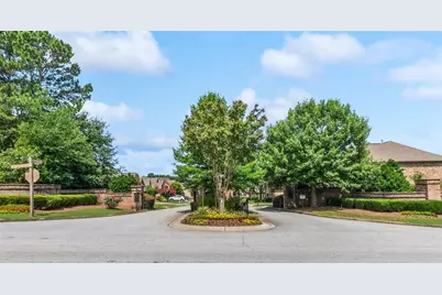 419 Live Oak Pass, Loganville, GA 30052 - Photo 4