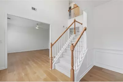 3920 Shiloh Ridge Run, Suwanee, GA 30024 - Photo 4