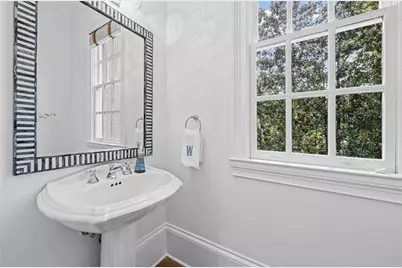 4371 Club Drive NE, Atlanta, GA 30319 - Photo 20