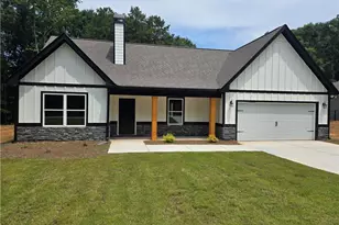 656 Highland Ave, Hartwell, GA 30643 - Photo 1