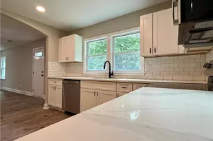 522 Spring St, Carrollton, GA 30117 - Photo 12