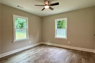 522 Spring St, Carrollton, GA 30117 - Photo 16