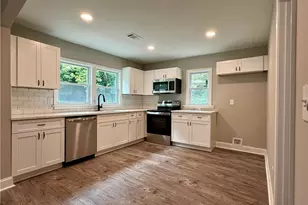 522 Spring St, Carrollton, GA 30117 - Photo 10