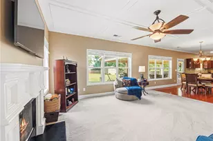 5727 Pleasant Woods Dr, Flowery Branch, GA 30542 - Photo 12