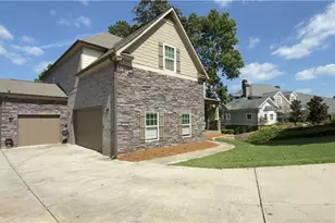 1001 Overlook Dr, Villa Rica, GA 30180 - Photo 2