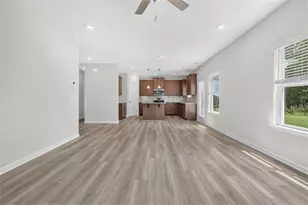 117 Summerfield Pl Dr, Carrollton, GA 30117 - Photo 10