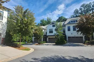 423 Johnson Ct, Alpharetta, GA 30009 - Photo 4