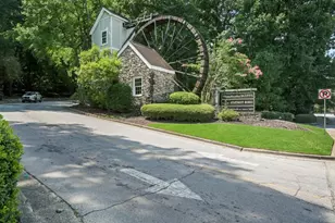 3749 Chattahoochee Summit Dr, Atlanta, GA 30339 - Photo 44