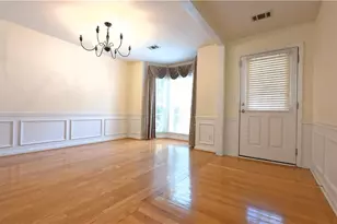 135 Friars Head Dr, Suwanee, GA 30024 - Photo 8