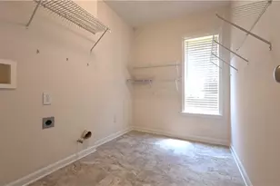 135 Friars Head Dr, Suwanee, GA 30024 - Photo 10