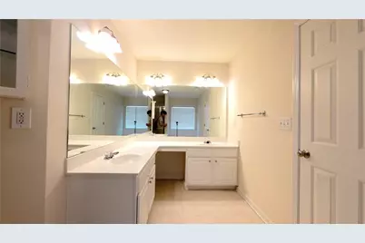 135 Friars Head Drive, Suwanee, GA 30024 - Photo 32