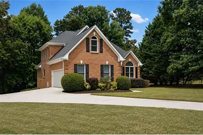 2319 Lochinver Lane, Conyers, GA 30094 - Photo 2