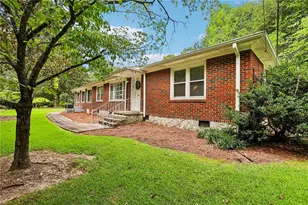 305 Oak Ave, Carrollton, GA 30117 - Photo 2