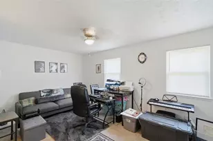 5842 N Castlegate Dr, Atlanta, GA 30349 - Photo 10