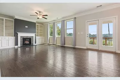 522 Rosemont Avenue, Canton, GA 30115 - Photo 2