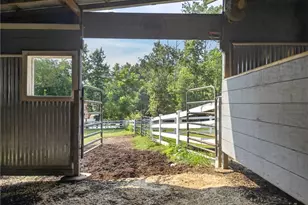 1111 Bakers Bridge Rd, Douglasville, GA 30134 - Photo 64
