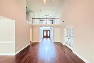 561 Sweetfern Ln, Sugar Hill, GA 30518 - Photo 2