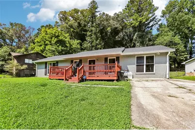 201 Meadowlark Lane, Jonesboro, GA 30236 - Photo 2