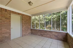 432 Charleston Ln, Lawrenceville, GA 30046 - Photo 18