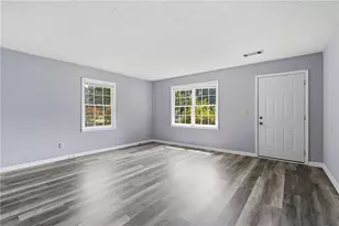 432 Charleston Ln, Lawrenceville, GA 30046 - Photo 10