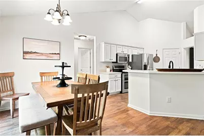 212 Oak Hollow Court, White, GA 30184 - Photo 22