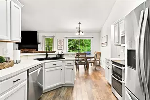212 Oak Hollow Ct, White, GA 30184 - Photo 28