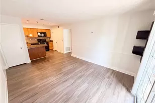 3175 Seven Pines Ct, Atlanta, GA 30339 - Photo 4
