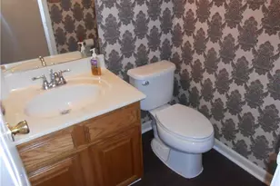 1135 Country Club Pl NW, Kennesaw, GA 30144 - Photo 8