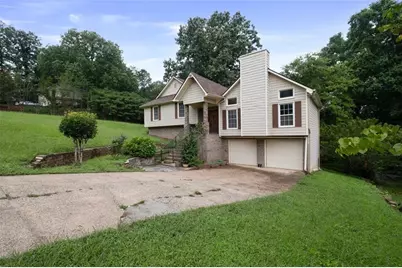 3573 Downing Street, Marietta, GA 30066 - Photo 2