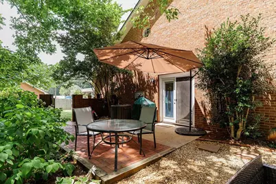 220 Eaglewood Court, Athens, GA 30606 - Photo 2