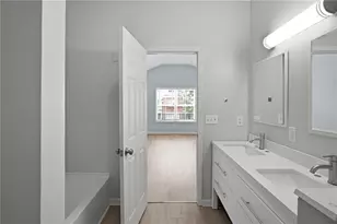 4299 Notting Hill Dr SW, Atlanta, GA 30331 - Photo 32