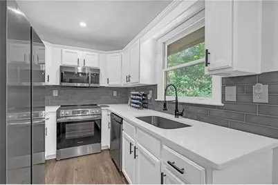 3352 Idlecreek Way, Decatur, GA 30032 - Photo 10