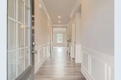 6811 Lancaster Crossing, Flowery Branch, GA 30542 - Photo 2