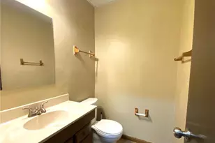 3335 Hillside Dr, Snellville, GA 30078 - Photo 16