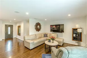 3499 Fairway Dr, College Park, GA 30337 - Photo 12