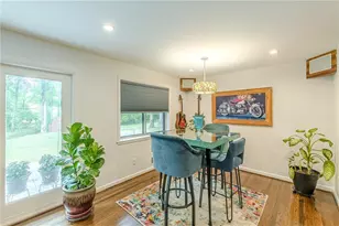 3499 Fairway Dr, College Park, GA 30337 - Photo 10