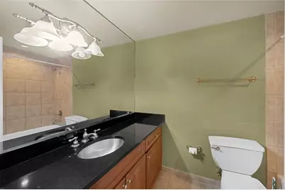 2479 Peachtree Road NE #1808, Atlanta, GA 30305 - Photo 16